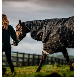 Couverture Horseware Rhino Turnout Bundle liner 0g et 200g Carreaux noir / noir & blanc Motifs Couverture Horseware Rhino Turnout Bundle liner 0g et 200g Carreaux noir / noir & blanc Motifs