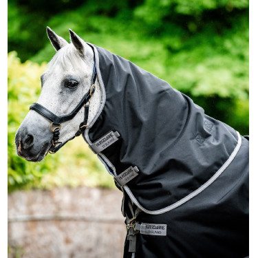 Couverture Horseware Amgio 1200D Plus Turnout Bundle 50g 100g et 200g Noir / gris titane / argent Couverture Horseware Amgio 1200D Plus Turnout Bundle 50g 100g et 200g Noir / gris titane / argent