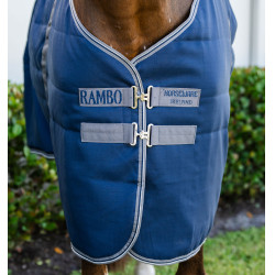 Couverture d'écurie Rambo 100g pour chevaux Couverture d'écurie Rambo 100g pour chevaux