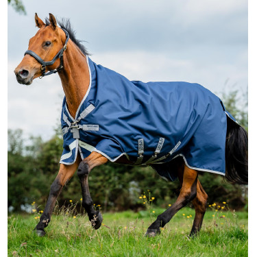 Couverture Horseware High Neck Amigo® Bravo 12 Original 250g 1200D Marine / gris titanium / argent Bleu marine Couverture Horseware High Neck Amigo® Bravo 12 Original 250g 1200D Marine / gris titanium / argent Bleu marine