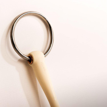 Mors d’équitation à anneaux Velari Flex Soft 20 mm