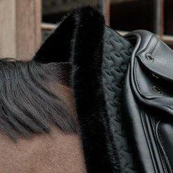 Tapis équitation faux mouton Kentucky Plaited