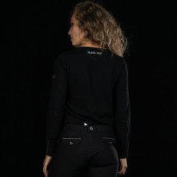 Pull col V Nostava Flags & Cup Pull col V Nostava Flags & Cup