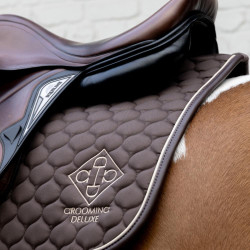 Tapis grooming deluxe jumping Kentucky Marron