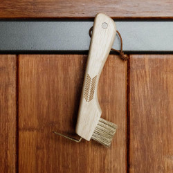 Cure-pied équestre avec brosse métallique et aimant