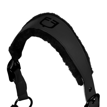 Licol Equestro en polypropylène avec rembourrage en mouton synthétique