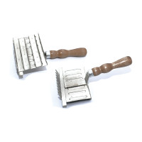 Étrille fer avec peigne Umbria Equitazione Étrille fer avec peigne Umbria Equitazione