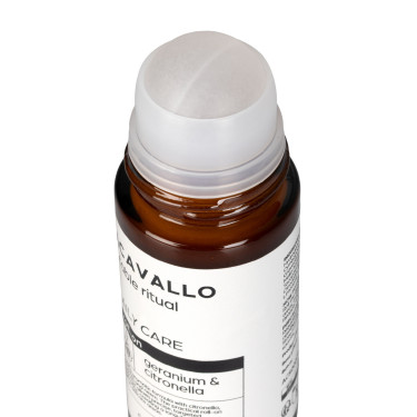 Roll-on Acavallo avec crème au géranium citronnelle et neem pour naseaux Roll-on Acavallo avec crème au géranium citronnelle et neem pour naseaux
