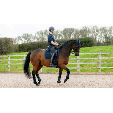 Tapis LeMieux Reflective Suede Dressage Square Marine Bleu marine