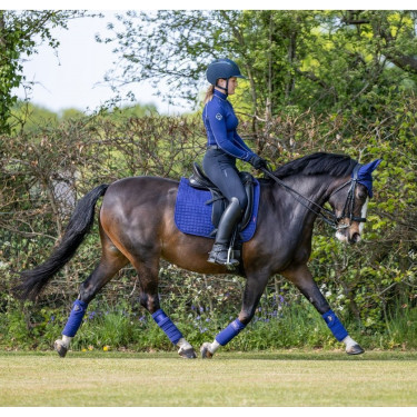 Tapis LeMieux Suede Dressage Square Ink blue Bleu Tapis LeMieux Suede Dressage Square Ink blue Bleu