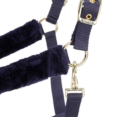 Licol et longe en fausse fourrure Shires Arma Marine Bleu marine Licol et longe en fausse fourrure Shires Arma Marine Bleu marine