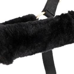 Licol et longe équitation Shires ARMA en fausse fourrure Licol et longe équitation Shires ARMA en fausse fourrure