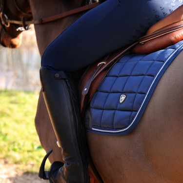 Tapis de selle Eltar Satin Shires Arma Marine Bleu marine