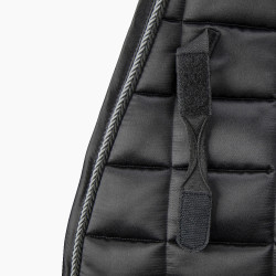Tapis de selle Eltar Satin Shires Arma Noir