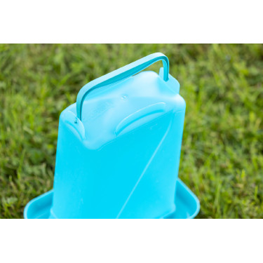 Abreuvoir en plastique sur pieds Kerbl Abreuvoir en plastique sur pieds Kerbl