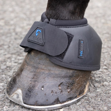 Cloches d’équitation Shires Arma Nx-Max+ antichoc Cloches d’équitation Shires Arma Nx-Max+ antichoc