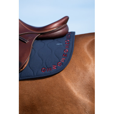 Tapis Essentiel Obstacle GEM Bleu marine / logo bordeaux Tapis Essentiel Obstacle GEM Bleu marine / logo bordeaux