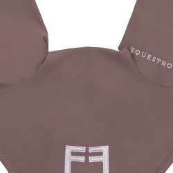 Bonnet en tissu technique avec logo contrasté Equestro Antler / violet feutré Bonnet en tissu technique avec logo contrasté Equestro Antler / violet feutré