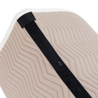 Tapis de dressage matelassé à vagues Equestro Cobblestone / blanc antique Tapis de dressage matelassé à vagues Equestro Cobblestone / blanc antique
