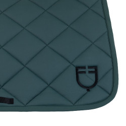 Tapis de selle de saut avec matelassage en losanges et logo brodé Equestro Vert sapin / noir Tapis de selle de saut avec matelassage en losanges et logo brodé Equestro Vert sapin / noir