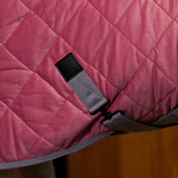 Couverture d'écurie HV Polo Sacha Pensez rose Couverture d'écurie HV Polo Sacha Pensez rose