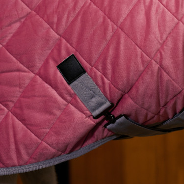 Couverture d'écurie HV Polo Sacha Pensez rose Couverture d'écurie HV Polo Sacha Pensez rose