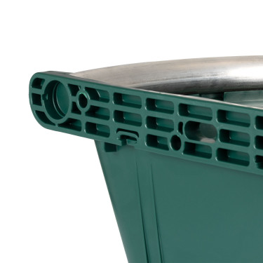 Mangeoire d’angle avec bord métallique et deux supports muraux Capacité 16 litres AmaHorse Vert