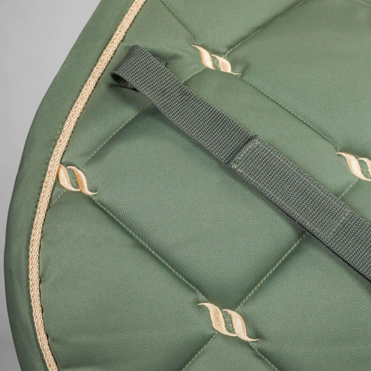 Tapis de Selle Dressage Night Collection Back On Track Tapis de Selle Dressage Night Collection Back On Track
