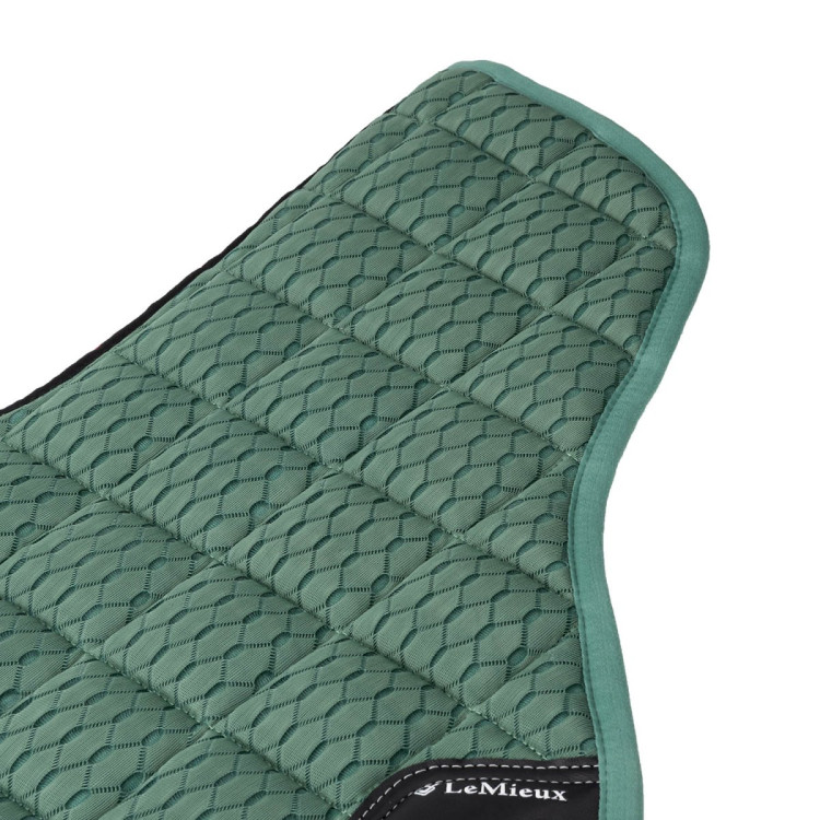 Tapis Carbon Mesh LeMieux Close Contact Half Square Tapis Carbon Mesh LeMieux Close Contact Half Square
