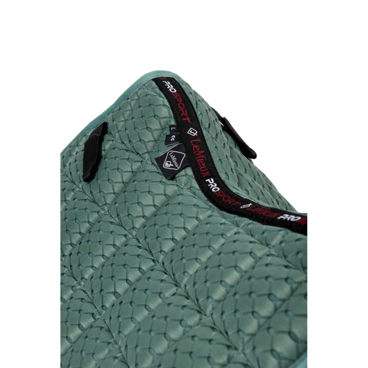 Tapis Carbon Mesh LeMieux Close Contact Half Square Tapis Carbon Mesh LeMieux Close Contact Half Square