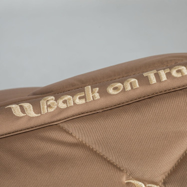 Tapis de Selle Dressage Night Collection Back On Track Tapis de Selle Dressage Night Collection Back On Track