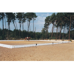 Carrière de dressage 60x20 m La Gée