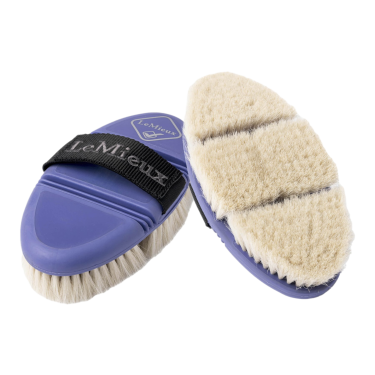 Brosse douce poils de chèvre Flexi LeMieux Bluebell Bleu