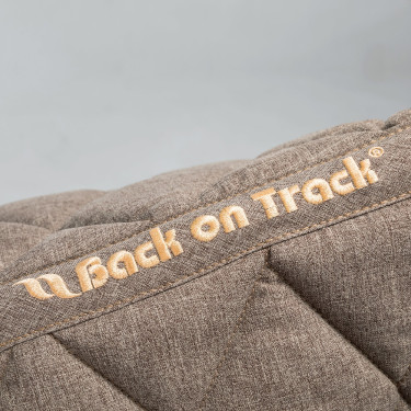 Tapis de selle de dressage Back on Track Haze Collection Tapis de selle de dressage Back on Track Haze Collection
