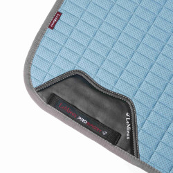 Tapis LeMieux Self-Cool Dressage Square Bleu