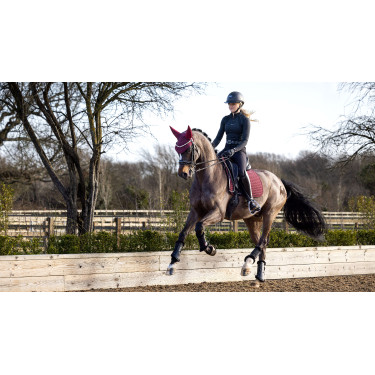 Tapis LeMieux dressage softshell antidérapant Tapis LeMieux dressage softshell antidérapant